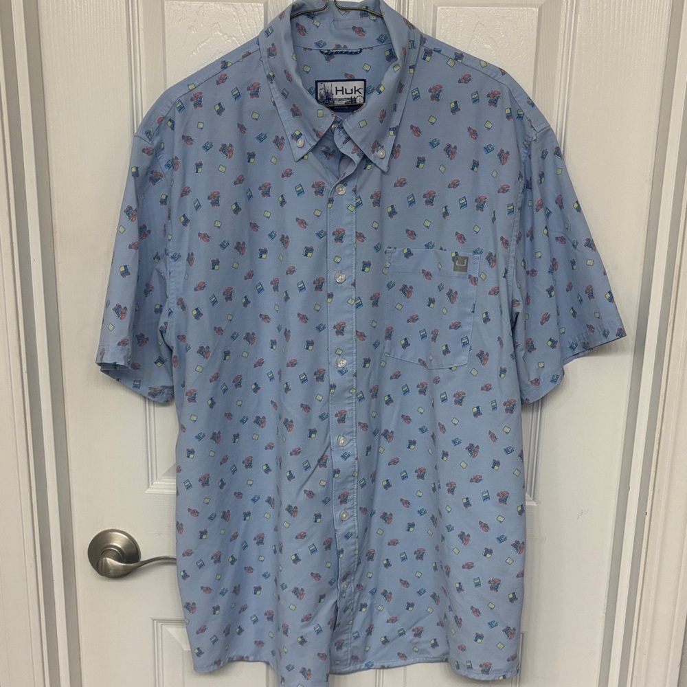 Huk Men's Sky Blue Graphic Button Down Shirt Lobster print size Large
